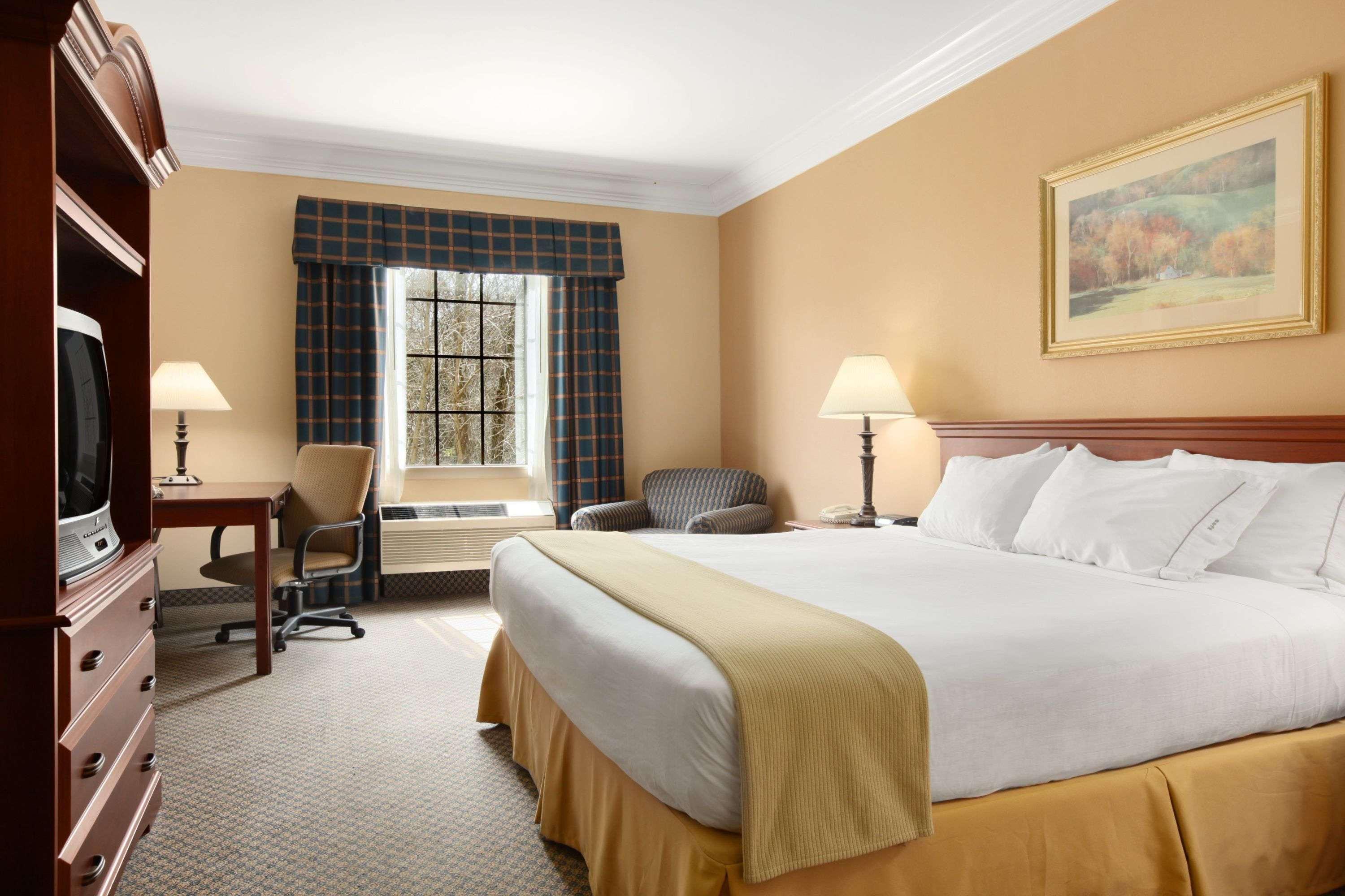 Days Inn By Wyndham Alta Vista Altavista Bagian luar foto