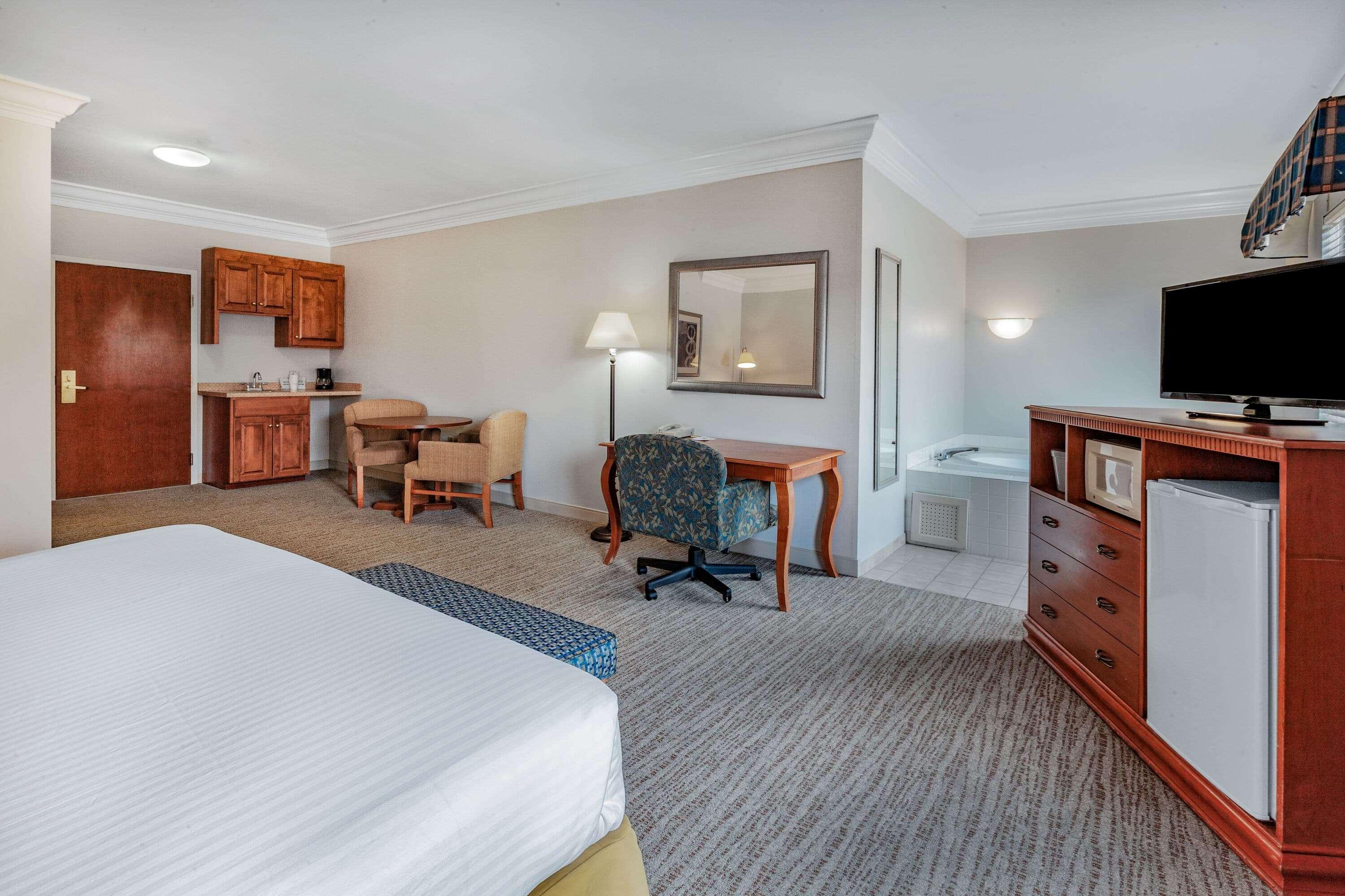 Days Inn By Wyndham Alta Vista Altavista Bagian luar foto