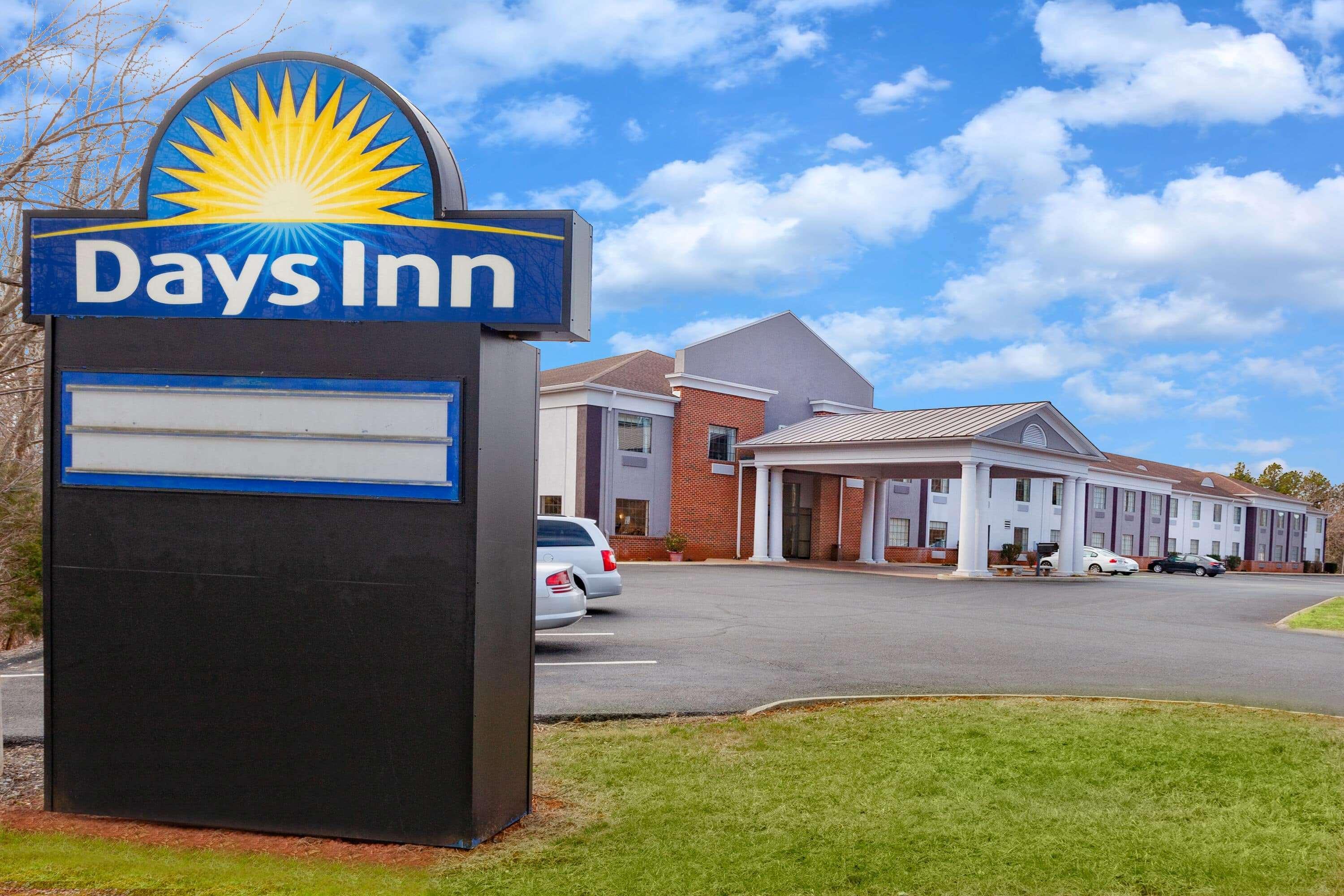 Days Inn By Wyndham Alta Vista Altavista Bagian luar foto